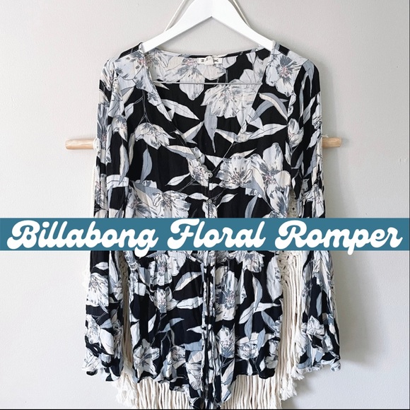 Billabong Dresses & Skirts - Billabong Sittin’ Pretty Floral Bell Sleeve Romper